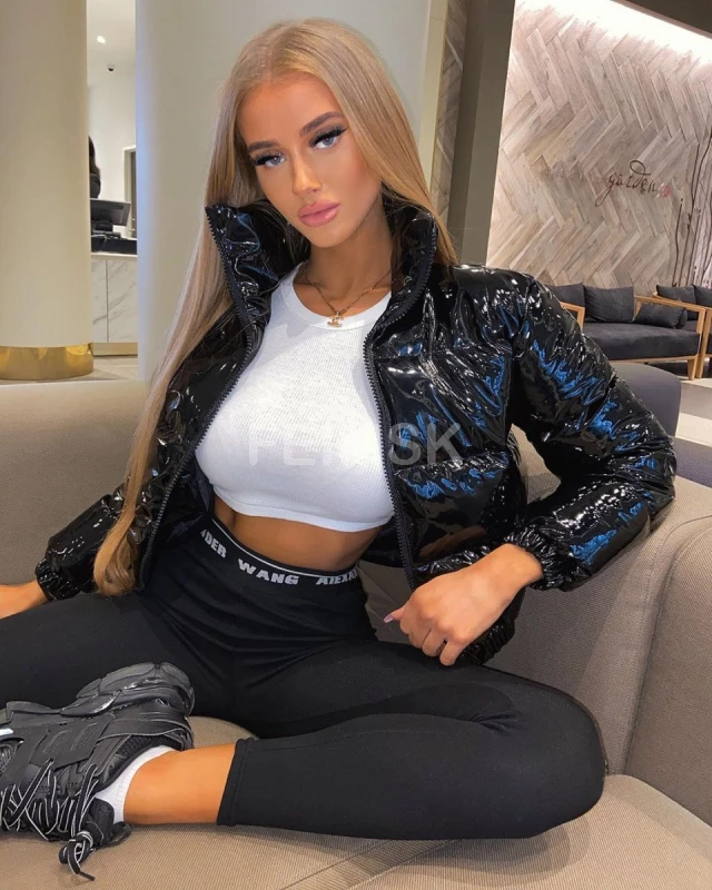 ЕСЕНИЯ МАЛЫШКА