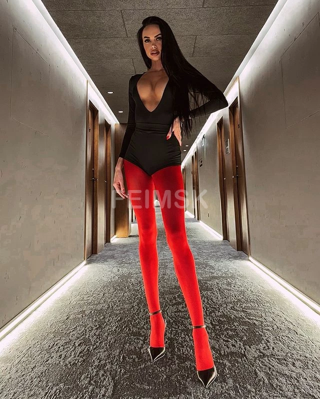 ПОШАЛИМ ЕВА СОНЯ